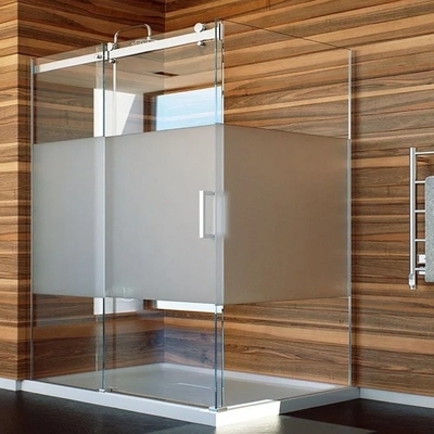 Forma do ventilador Duas portas deslizantes Cabine de chuveiro com vidro temperado e pedido personalizado