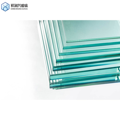 Painel de vidro solar com padrão transparente com baixo teor de ferro 4 mm 32 mm Ar Coating Tempered Glass