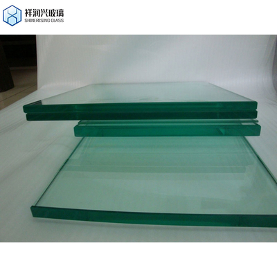 Painel de vidro solar com padrão transparente com baixo teor de ferro 4 mm 32 mm Ar Coating Tempered Glass