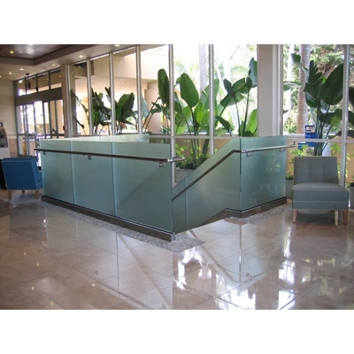 Vidro super-temperado de grau de aço profissional para painéis solares 2 mm 3,2 mm Espessura de demanda