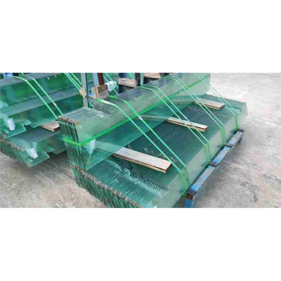 3.2mm Vidro temperado de baixa transmissão de ferro para painel solar