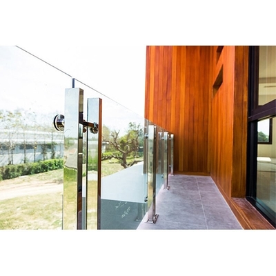 3mm-19mm GB15763.2-2005 Ultra-Clar Low Iron Pattern Tempered Solar Glass para painel solar