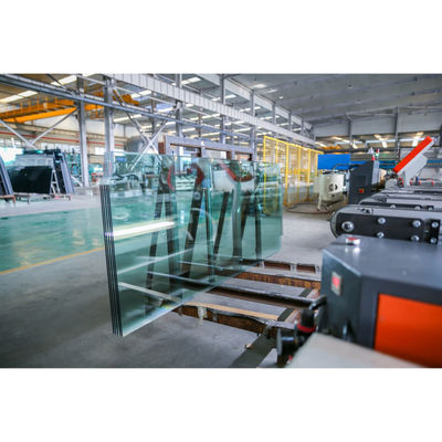 Mesa de jantar de vidro temperado de 12 mm acessível Cumprindo o padrão GB15763.2-2005