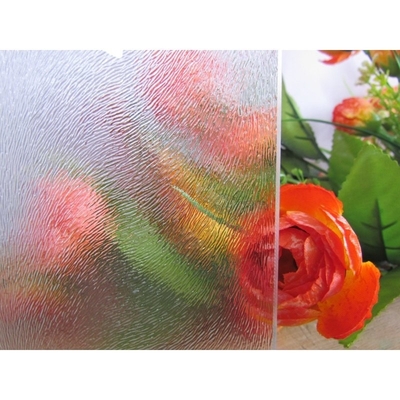Spotswood Rainbow Rain Desert Sand Cathedral Satellite Glass'Requisitos
