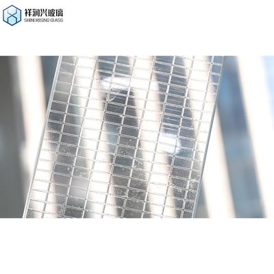 Mesa de jantar redonda de borda lisa e polida com certificado ISO e vidro temperado de extensão