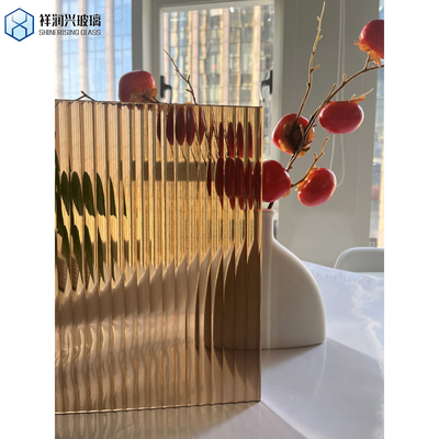 Extra Ultra Claros Baixo Ferro Tintado Folha Refletora Vidro Flutuante Bronze Azul Escuro Verde Cinza Euro Cinza 2mm 3mm 4mm 5mm 6mm 8mm 10mm 12mm 15mm 19mm