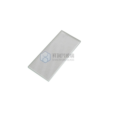 Lâmina polida 5mm 10mm 12mm Ultra-Claridade Moru Vidro padronizado Fluted Vidro endurecido
