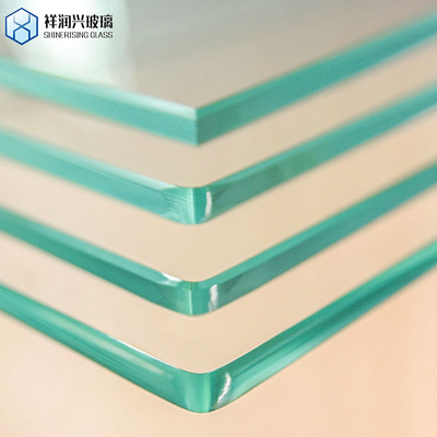 Painéis de vidro laminado temperado de 12 mm para soluções de vidro personalizadas para telhados de edifícios