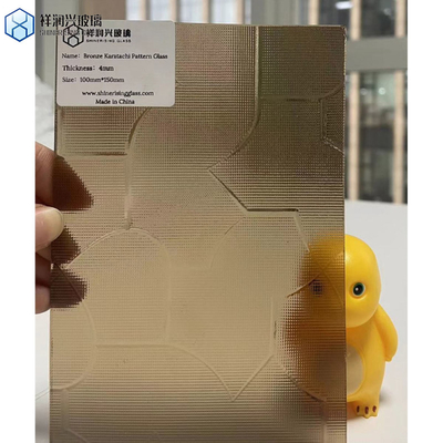 Vidro de espelho de banheiro LED personalizado com vidro flutuante ultra-claro e design de padrão