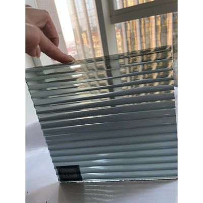 Customize padrão vidro temperado para divisória interior estrutura sólida design com fio