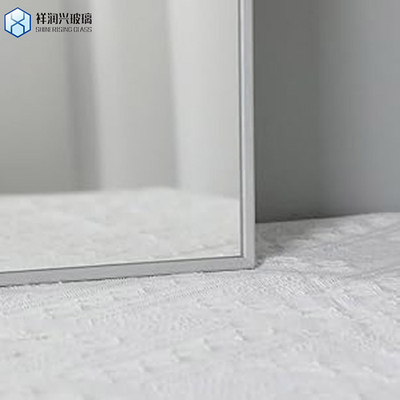 Qingdao Vidro flutuante limpo e transparente Cosmético Reutilizável Vidro transparente de alumínio espelho