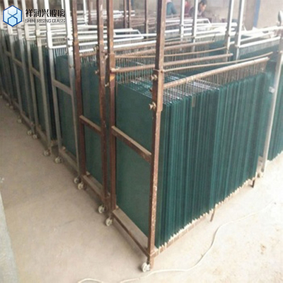 Vidro de espelho de prata polida plana para banheiro verde natural e fabricado duradouro