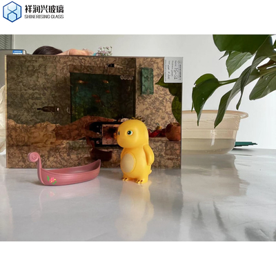 Técnica Chapa de vidro laminada para espelhos decorativos em prata de banheiro antigo