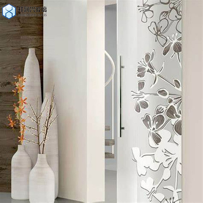 3mm-19mm Espessura de vidro temperado plano Porta de padrão de flor de gelo para decoração de edifícios