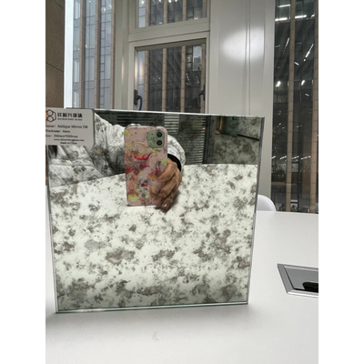 Processamento de corte de borda de perfuração de temperação de 2 mm-10 mm Polir Beveling azulejos de espelho